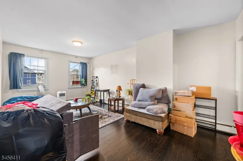 405 S Main St Phillipsburg Town, NJ 08865