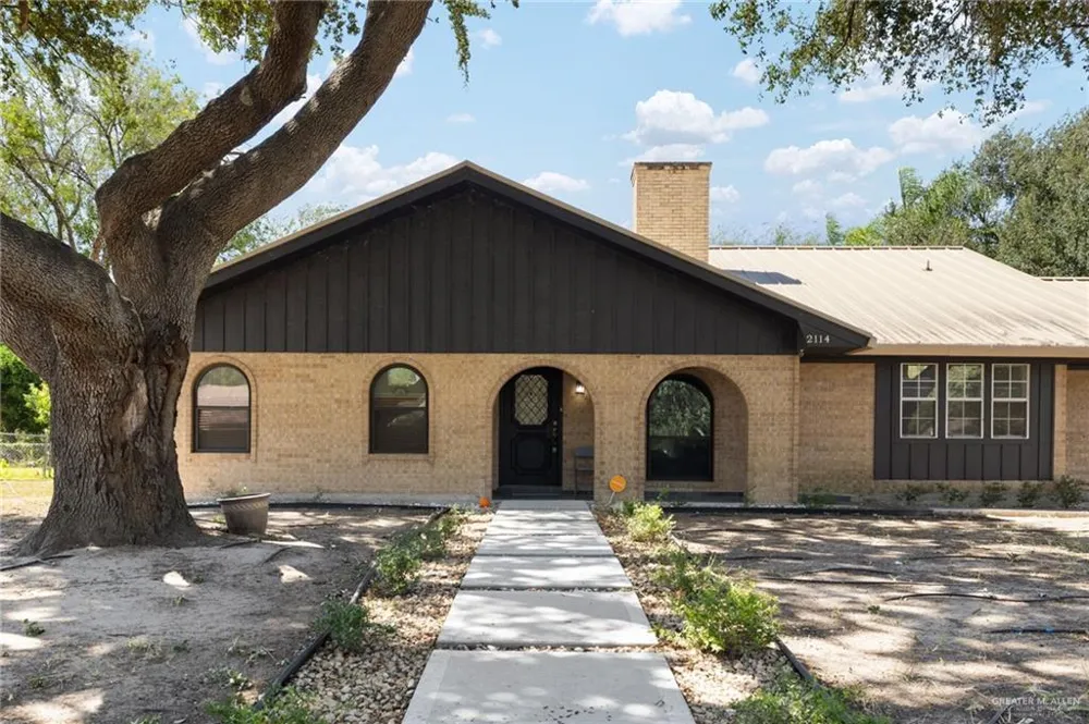 2114 Anacua Circle Edinburg, TX 78539