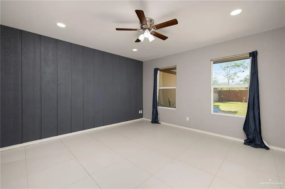 2114 Anacua Circle Edinburg, TX 78539