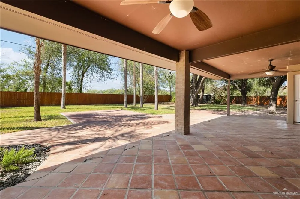 2114 Anacua Circle Edinburg, TX 78539