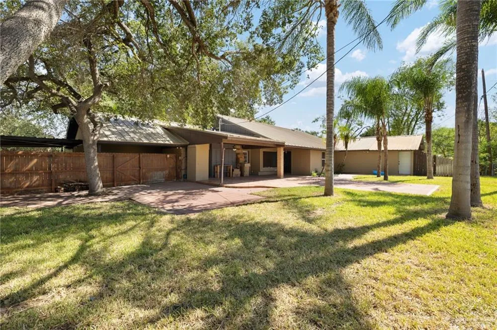 2114 Anacua Circle Edinburg, TX 78539