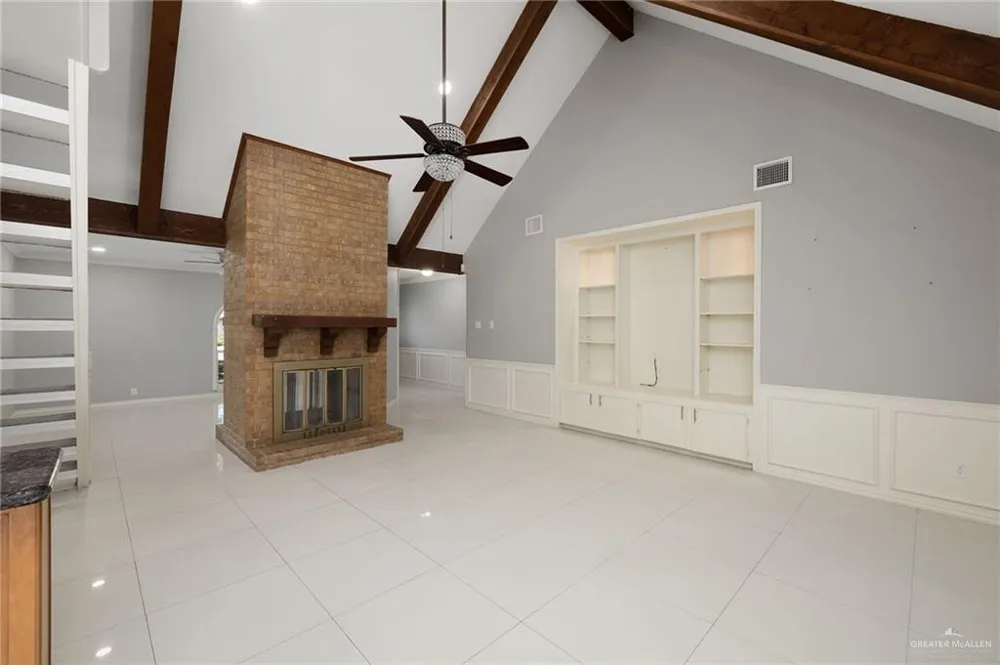 2114 Anacua Circle Edinburg, TX 78539