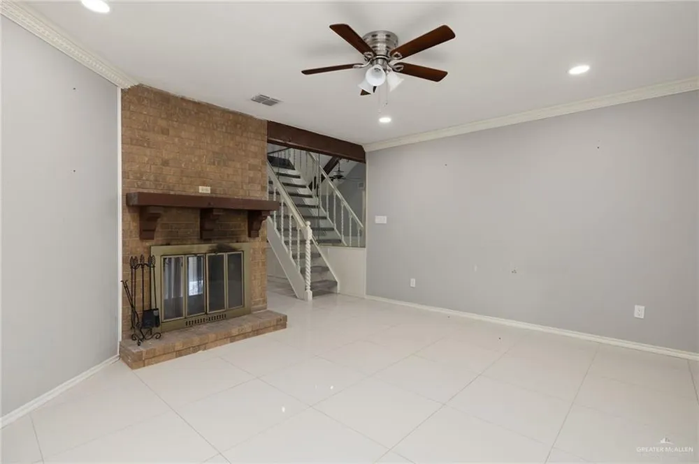 2114 Anacua Circle Edinburg, TX 78539
