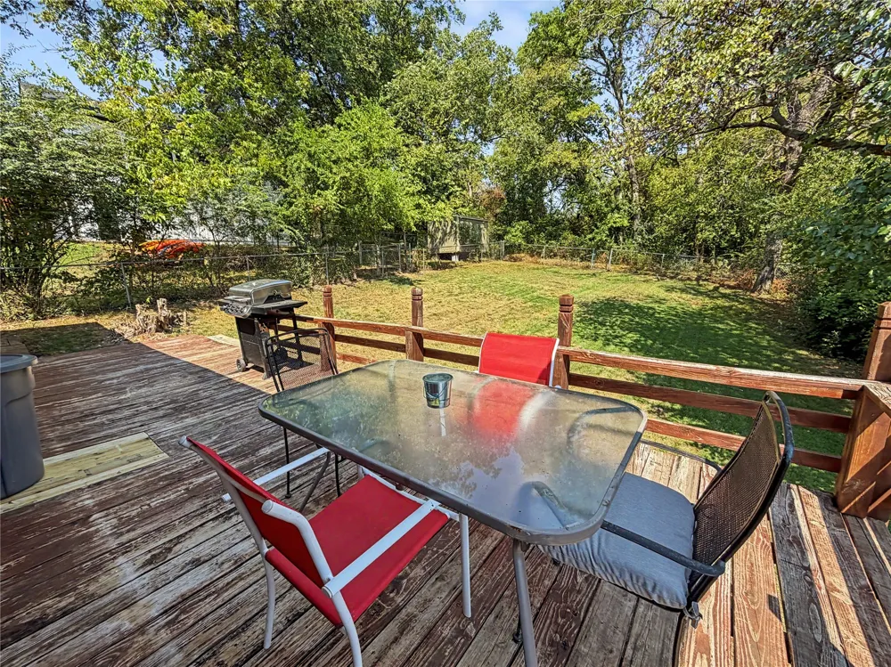 317 E South Street Tahlequah, OK 74464