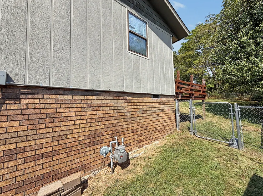 317 E South Street Tahlequah, OK 74464
