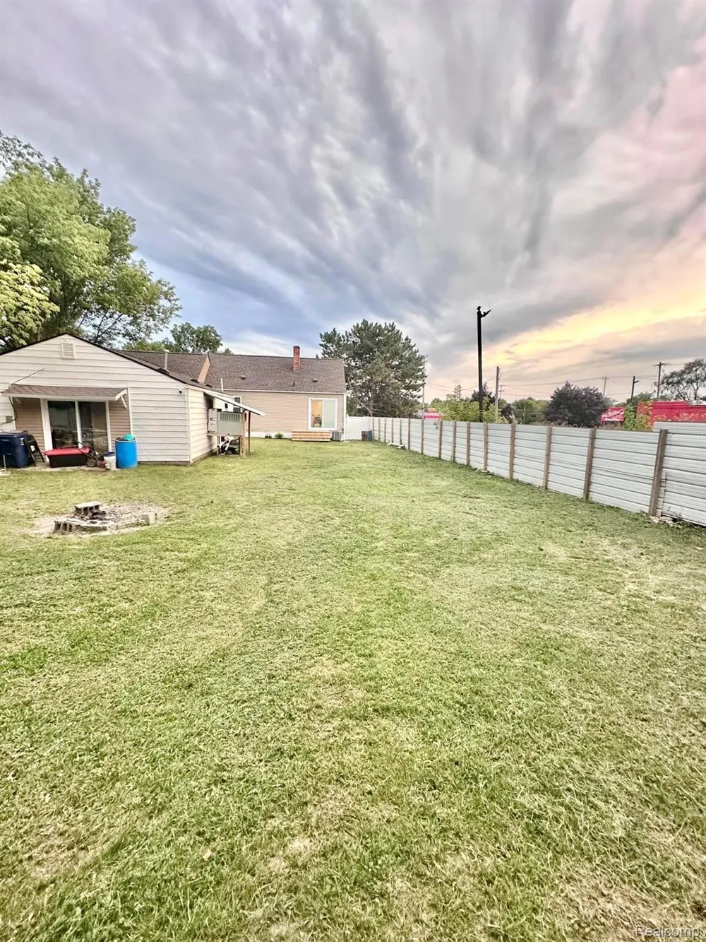 1025 E Mandeville Street Burton City, MI 48529