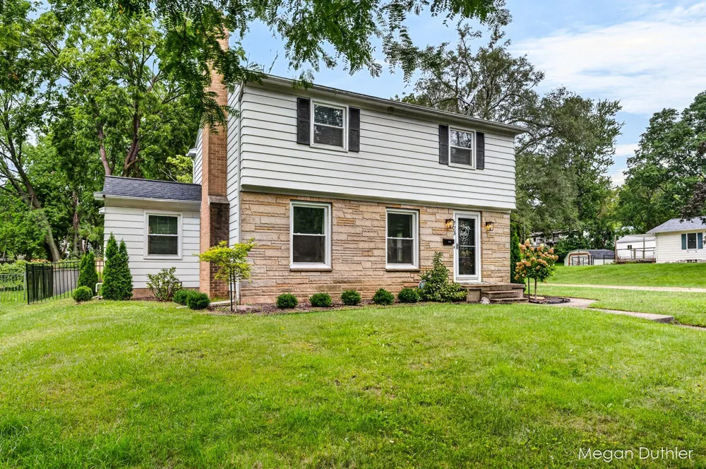 723 Maridell Avenue NW Grand Rapids City, MI 49504