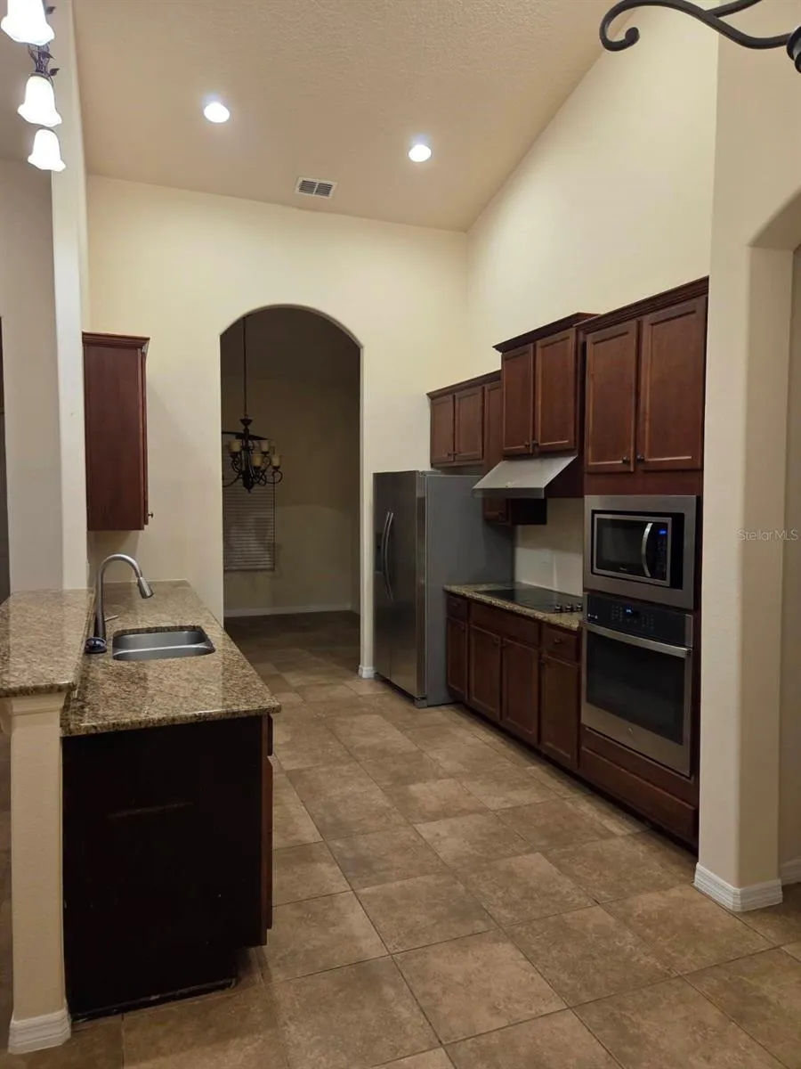10004 PELISEUR COURT Clermont, FL 34711