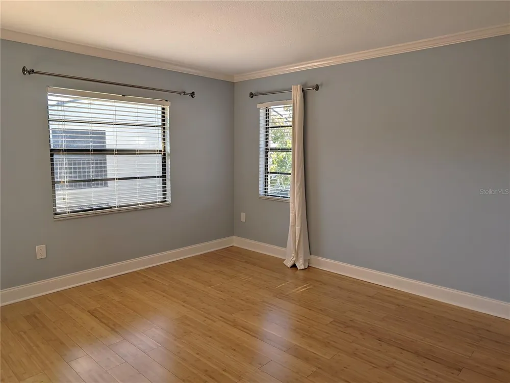 5657 SUMMER SIDE LANE #33B Sarasota, FL 34231