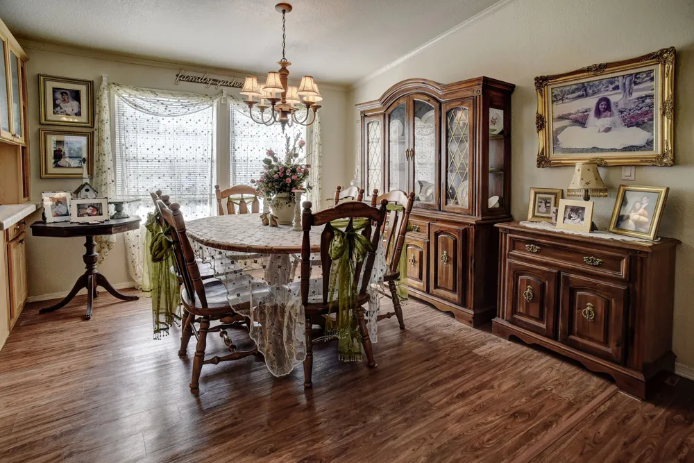 123 Split Oak Road Smithville, TX 78957