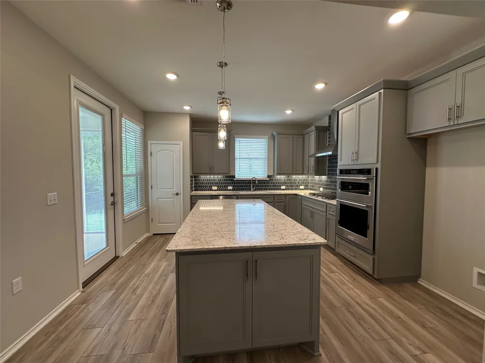 219 Coachsmith Street Georgetown, TX 78633