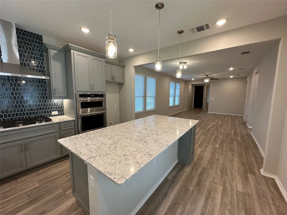 219 Coachsmith Street Georgetown, TX 78633