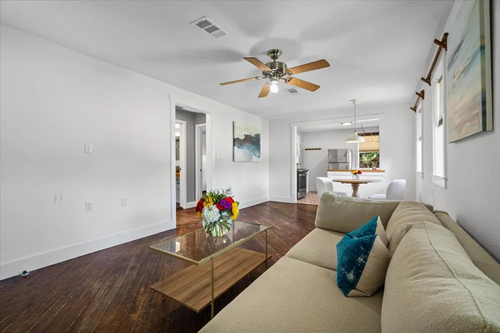 3606 Abbate Circle Austin, TX 78721