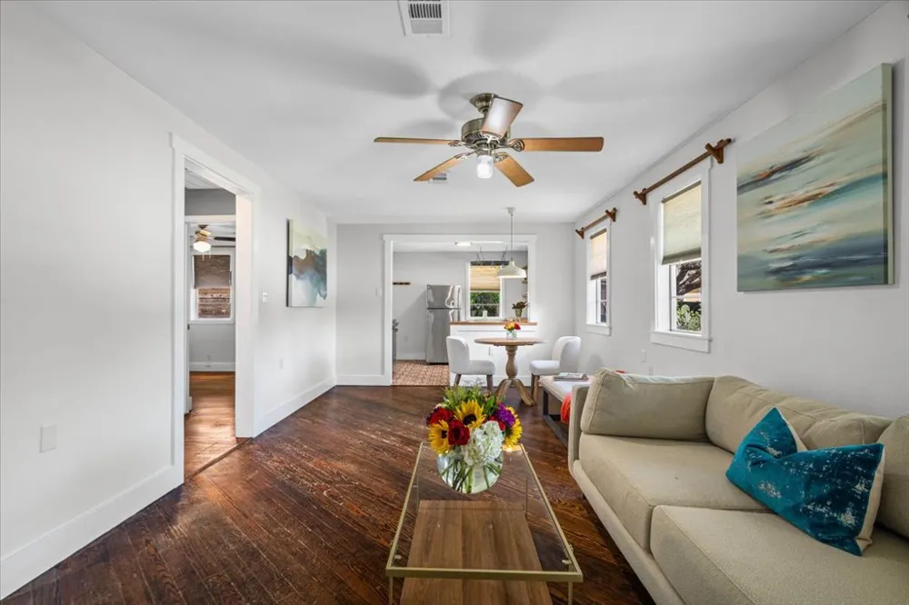 3606 Abbate Circle Austin, TX 78721
