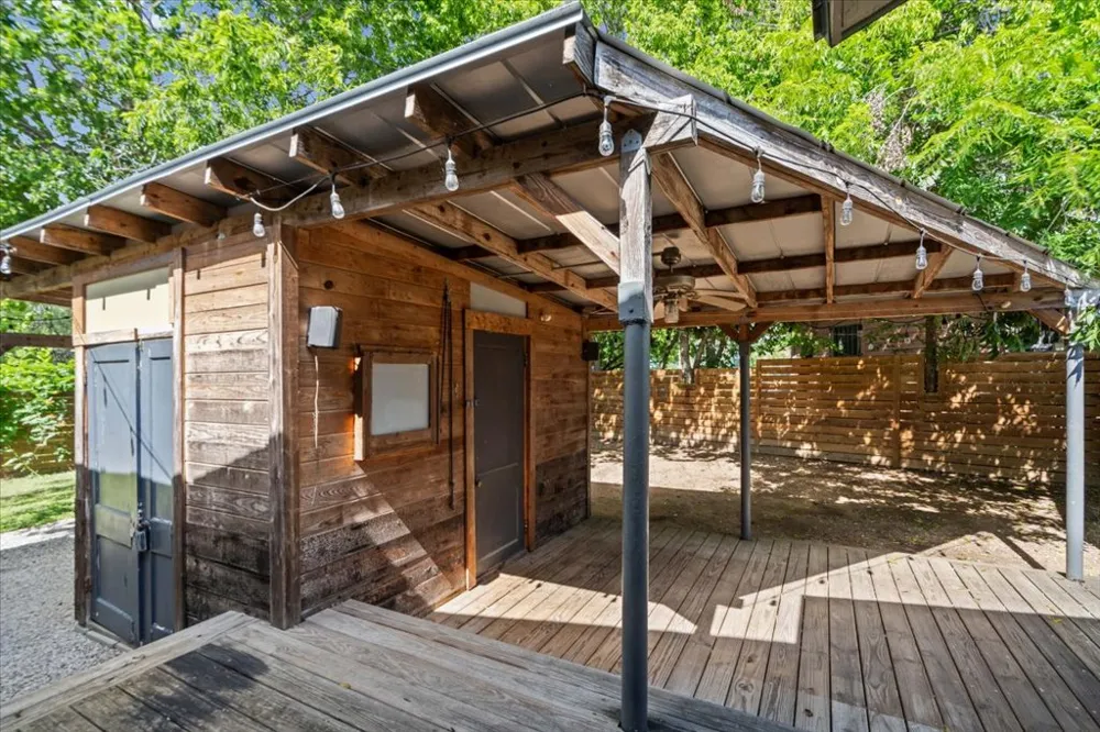 3606 Abbate Circle Austin, TX 78721