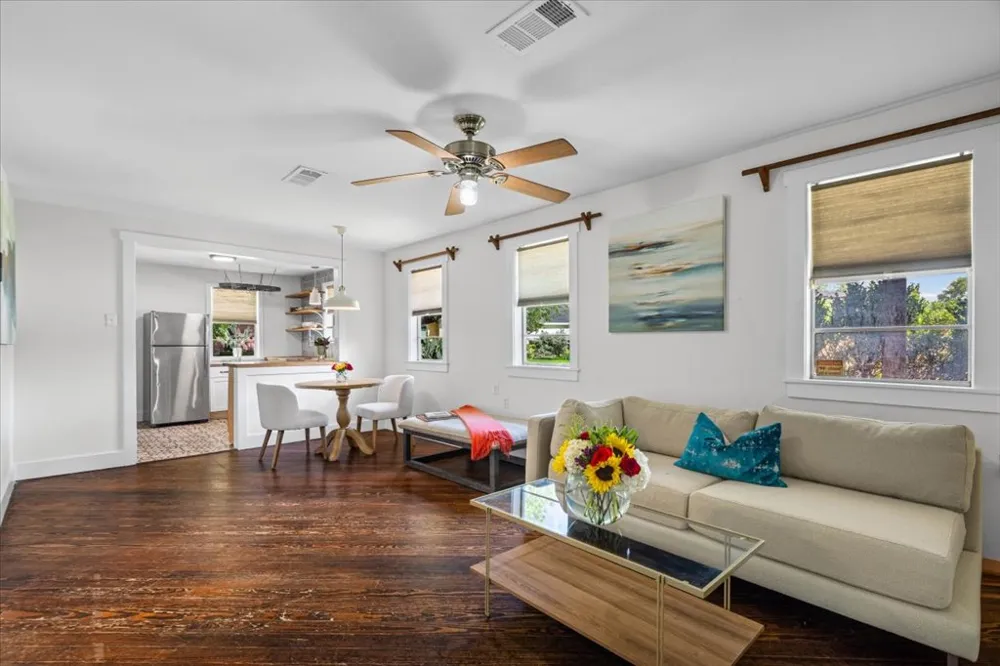 3606 Abbate Circle Austin, TX 78721