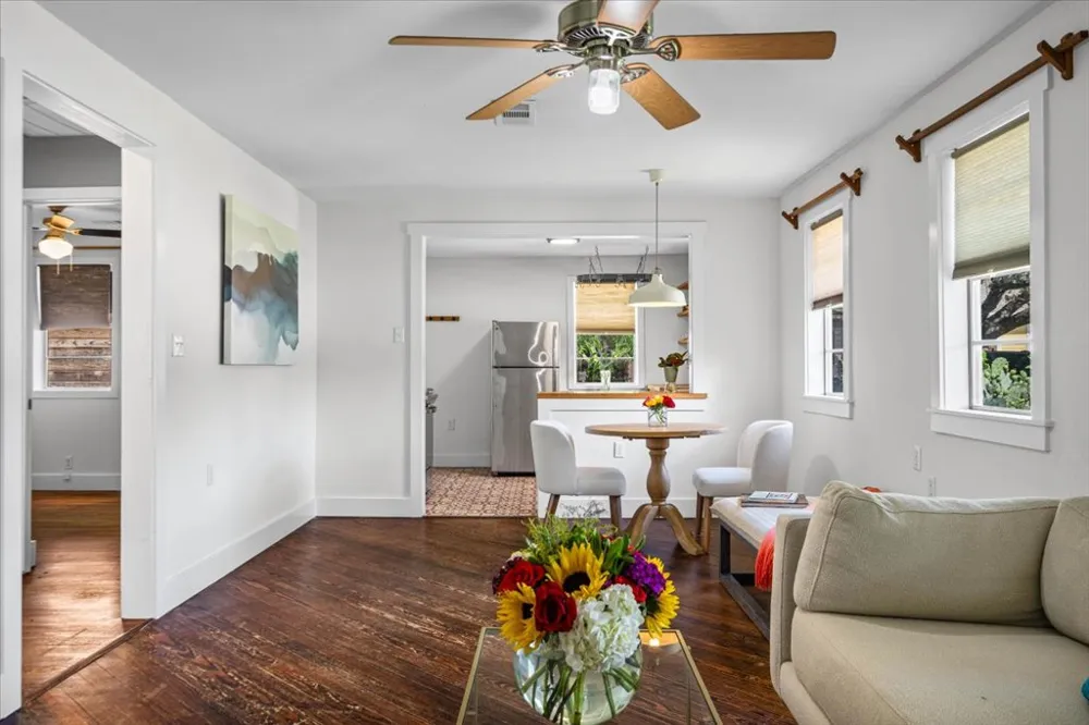 3606 Abbate Circle Austin, TX 78721