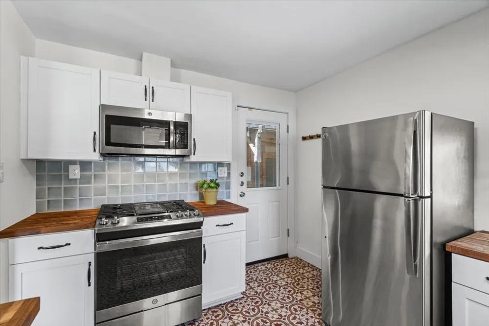 3606 Abbate Circle Austin, TX 78721