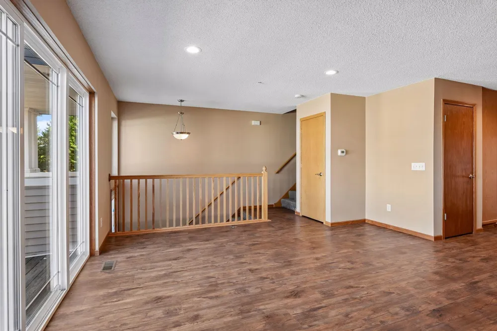 17628 69th Place Maple Grove, MN 55311