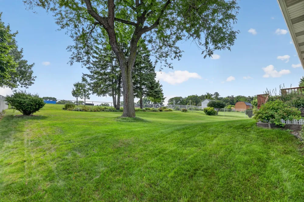 2332 4th Avenue NW Rochester, MN 55901