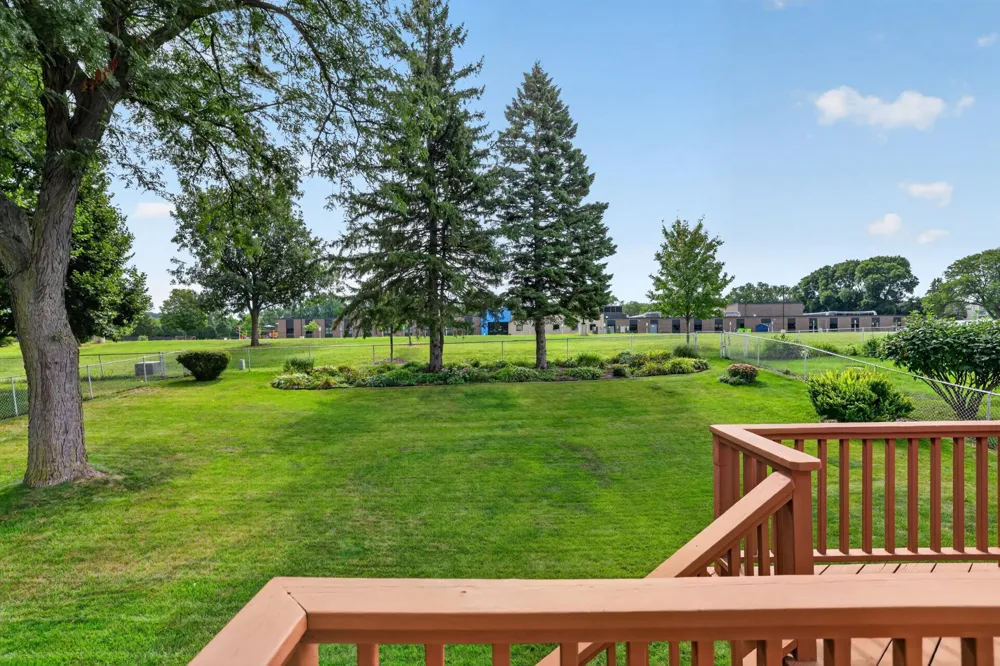 2332 4th Avenue NW Rochester, MN 55901