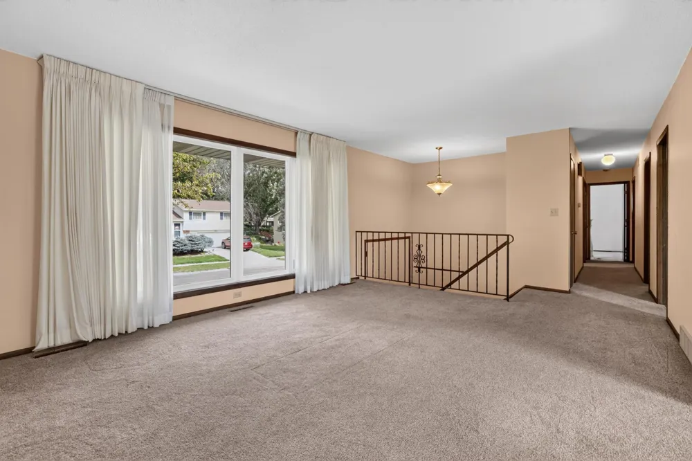 2332 4th Avenue NW Rochester, MN 55901