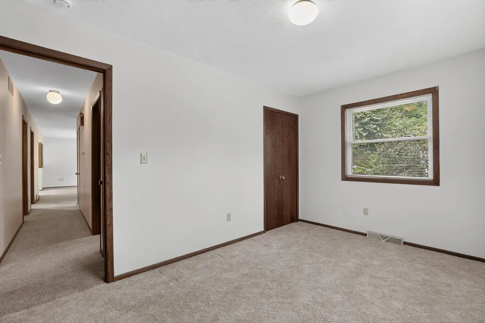 2332 4th Avenue NW Rochester, MN 55901