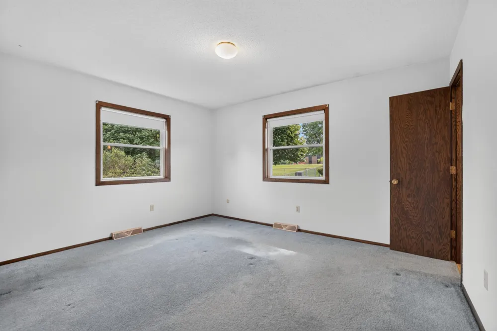 2332 4th Avenue NW Rochester, MN 55901