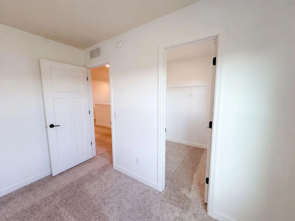 1577 Upper 141st Street E Rosemount, MN 55068