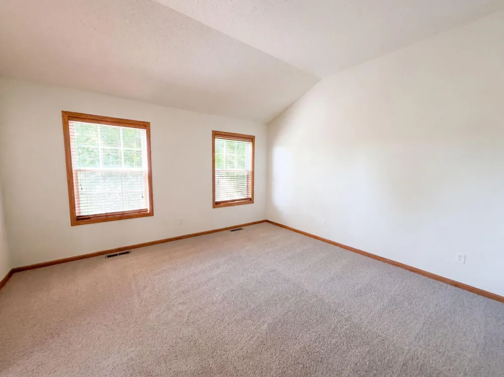 7231 Jewel Lane #702 Maple Grove, MN 55311