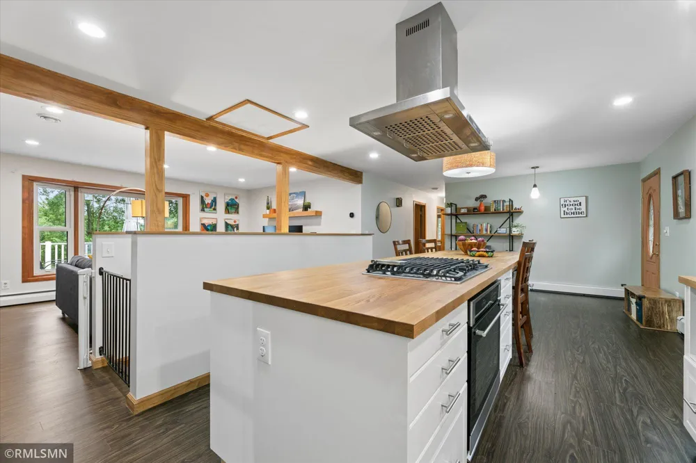 204 4th Street NE Mayer, MN 55360