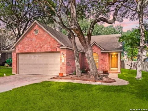 2516 Grove Park
