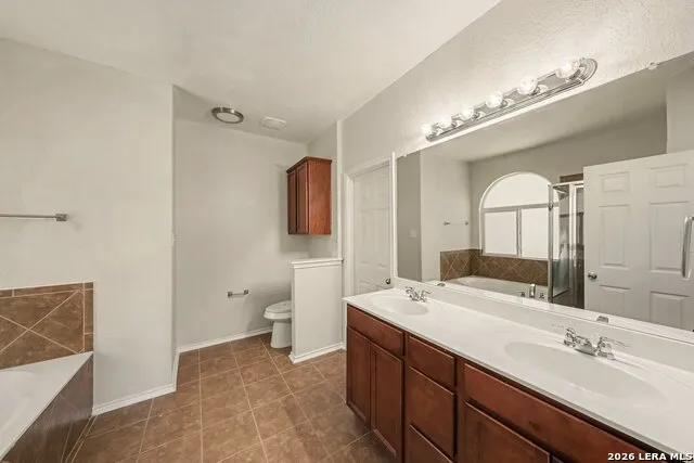 180 REEVES GDN San Antonio, TX 78253