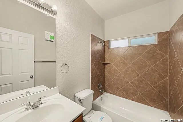 180 REEVES GDN San Antonio, TX 78253