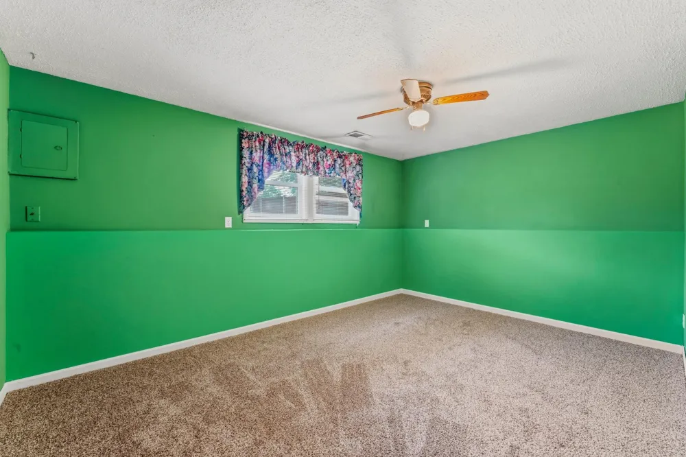 829 Oriole Drive Apple Valley, MN 55124