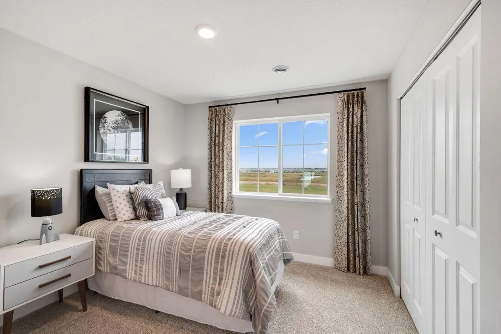 17506 Diplomat Loop Lakeville, MN 55044