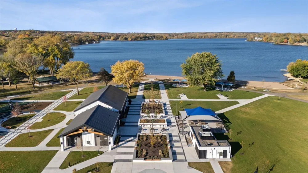 17506 Diplomat Loop Lakeville, MN 55044