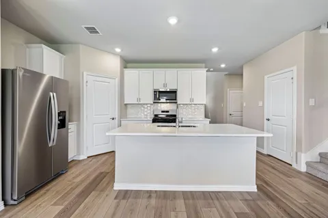2101 Longchamp Lane