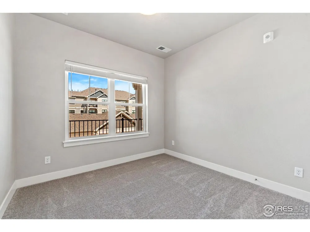 265 High Point Drive #205 Longmont, CO 80504