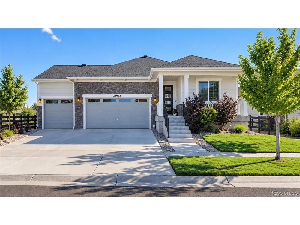 22622 E Narrowleaf Circle Aurora, CO 80016
