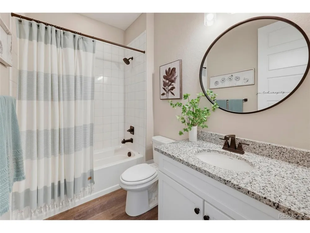 22622 E Narrowleaf Circle Aurora, CO 80016