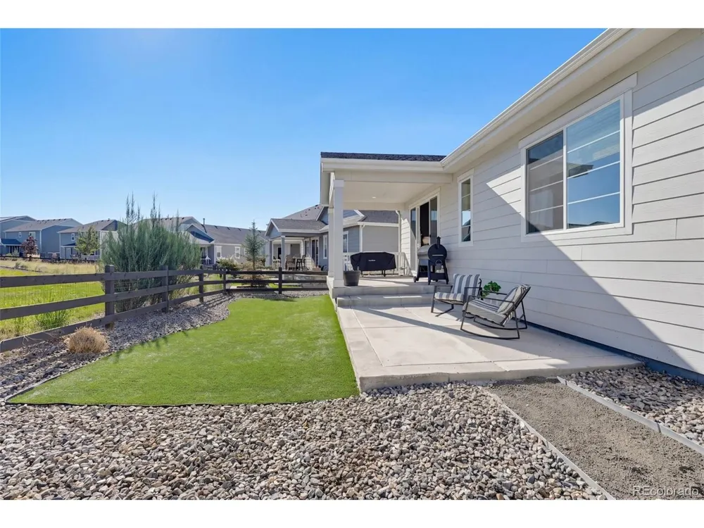 22622 E Narrowleaf Circle Aurora, CO 80016
