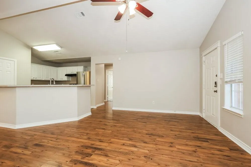 4723 Comal River Loop Spring, TX 77386