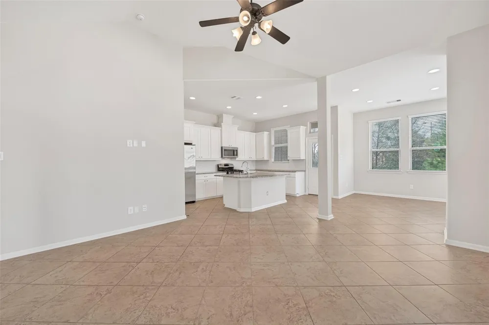 202 Cheswood Forest Place Montgomery, TX 77316