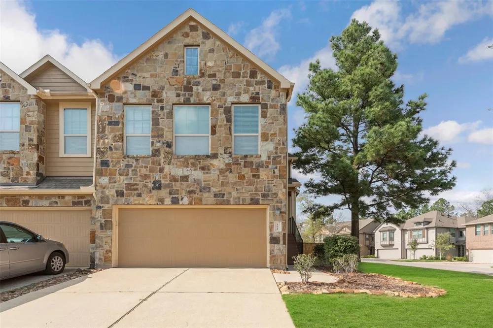 202 Cheswood Forest Place Montgomery, TX 77316