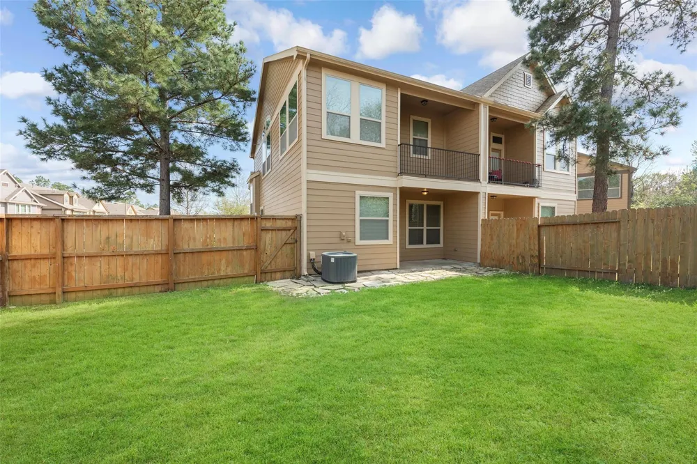202 Cheswood Forest Place Montgomery, TX 77316