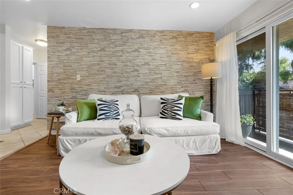 9860 Dale Avenue #C3 Spring Valley, CA 91977