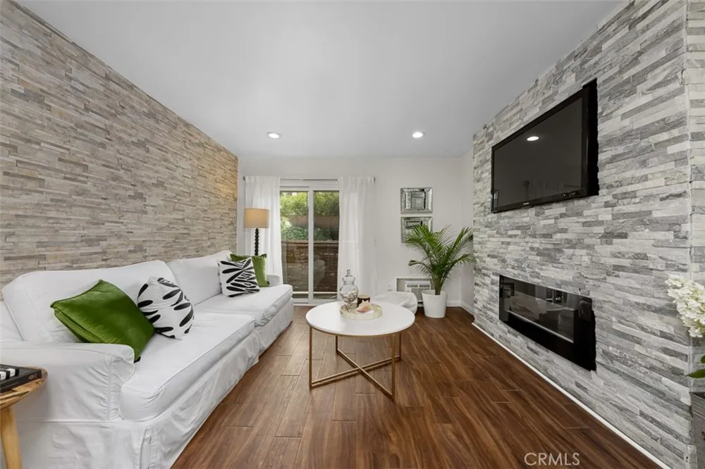 9860 Dale Avenue #C3 Spring Valley, CA 91977