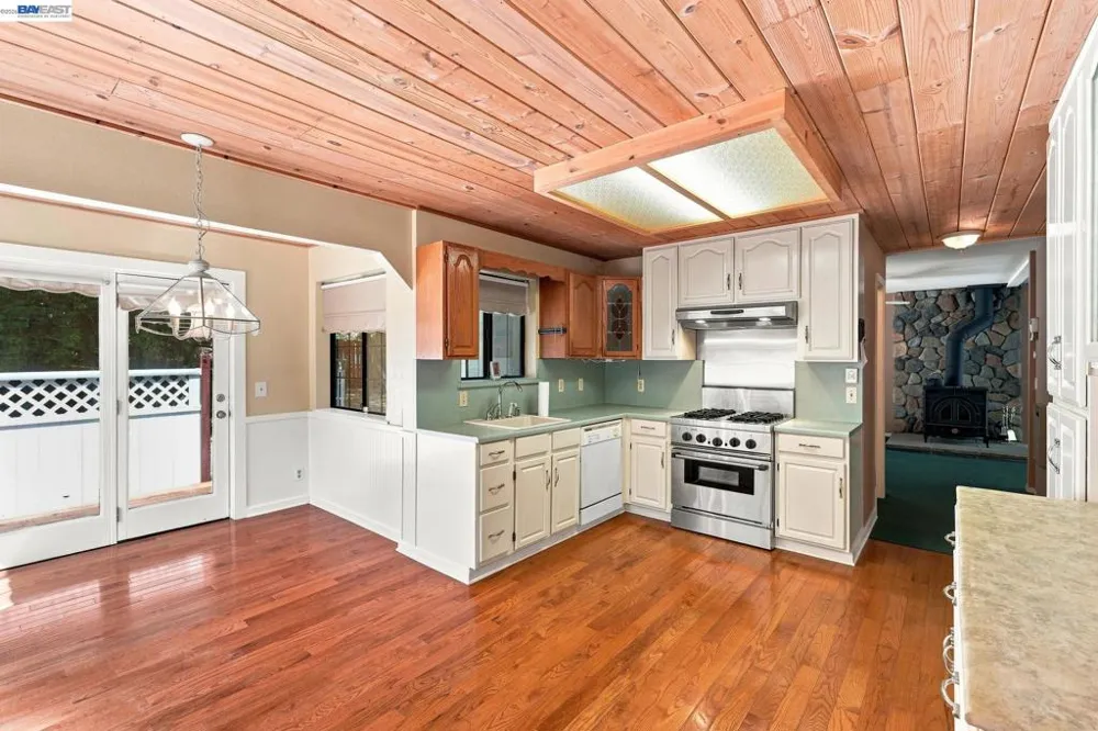 21916 Fallview Dr Sonora, CA 95370