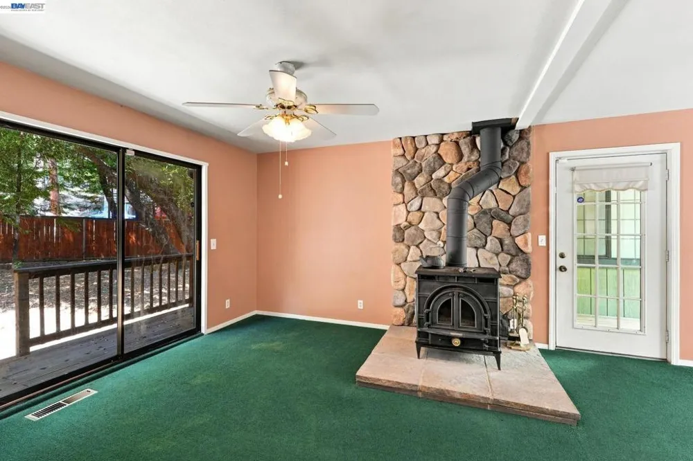 21916 Fallview Dr Sonora, CA 95370